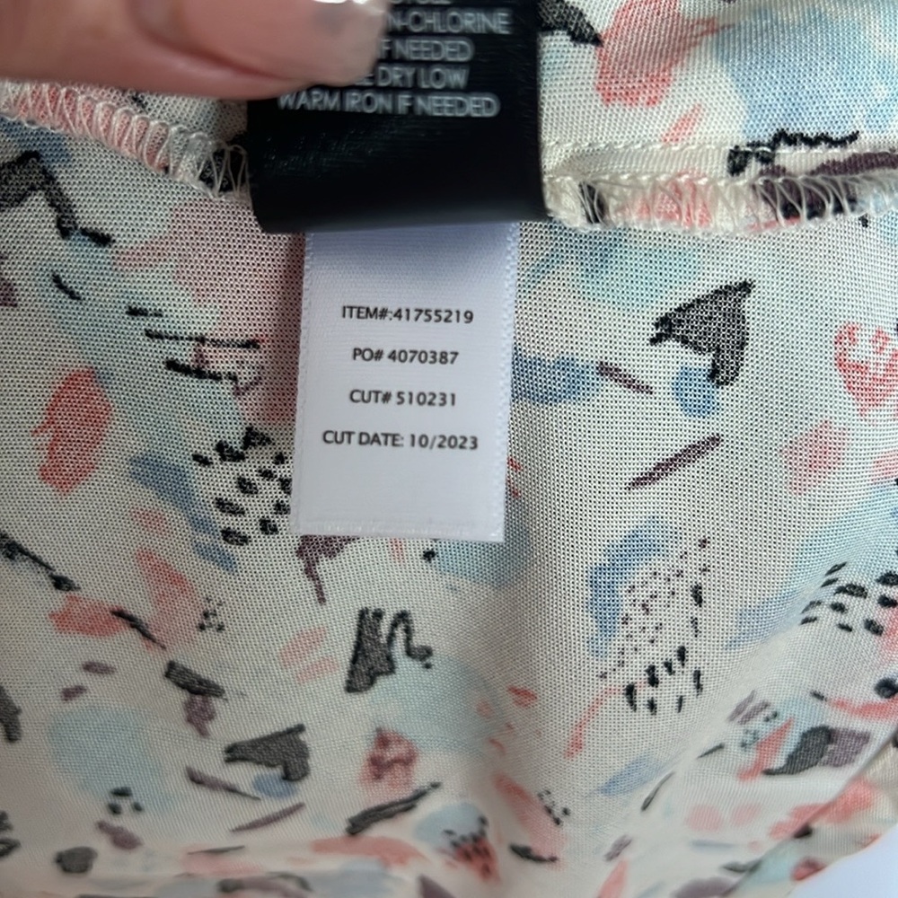 TORRID Long Tank Top Multi Color Abstract Print Ruffle Lace Details  Sz 3 EUC - Picture 7 of 16